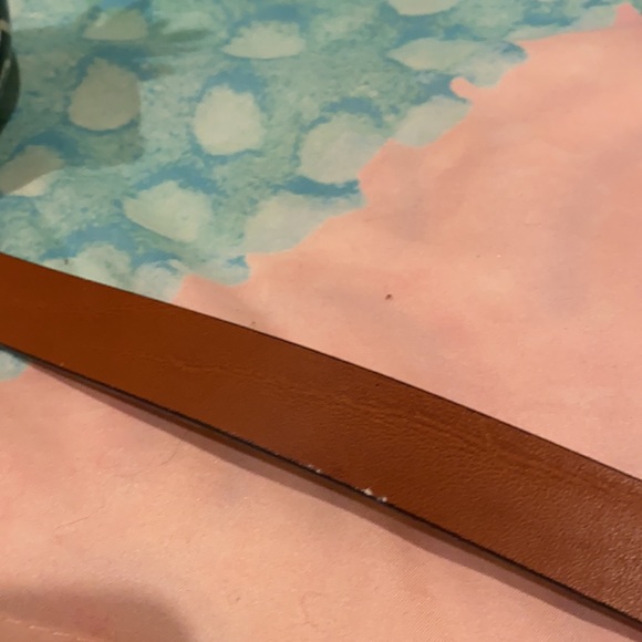 *Read Description “ Coach Skinny Leather Belt ~ Large